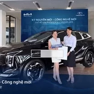 Hoạt động tư vấn và giao xe Kia tại Long An 2